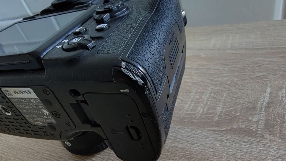 Продам фотоапарат Nikon D850