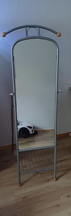 Lustro z wieszakiem