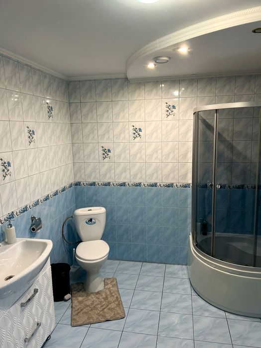 Відпочинок в Карпатах Пилипець Котедж Карпатські Зорі Оренда подобово