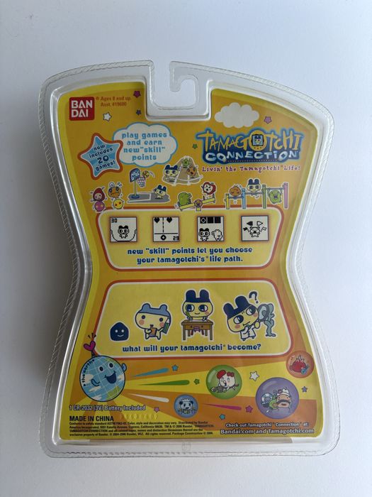 Tamagotchi v4 Bandai