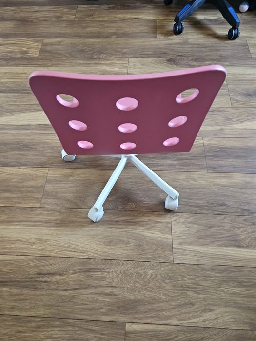 Krzesło biurkowe  teleskopowe ikea.