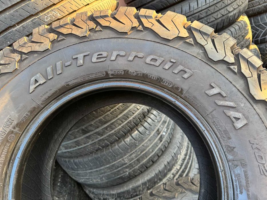 Шини BFGoodrich LT265/75 R16 119/116S, ALL-Terrain T/A KO2, грязьова