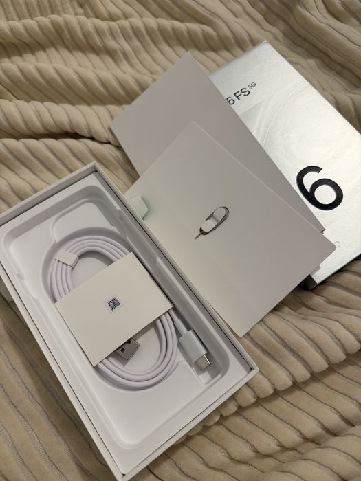 OPPO Reno16 Fs 5g