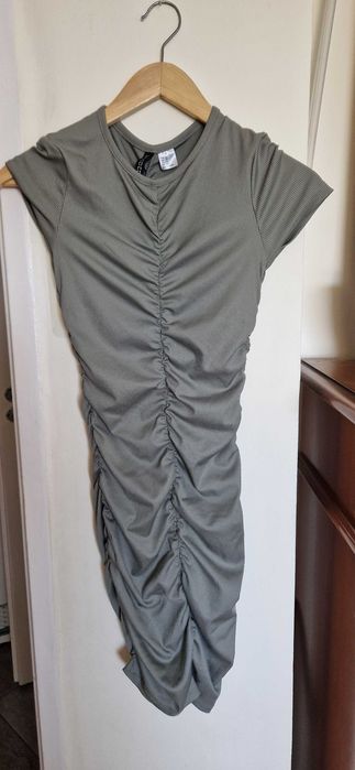 Sukienka zielona H&M