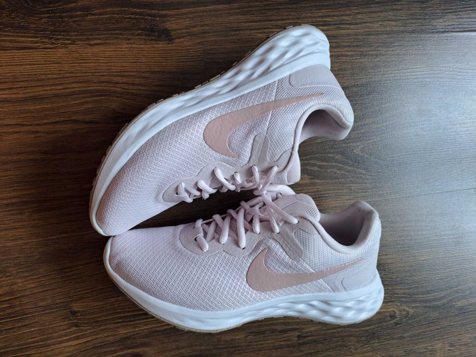 Кросівки жіночі бігові Nike Revolution 6/кросовки Nike 39р/кроси nike running 40р/