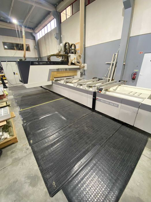 CNC SCM de 5 eixos