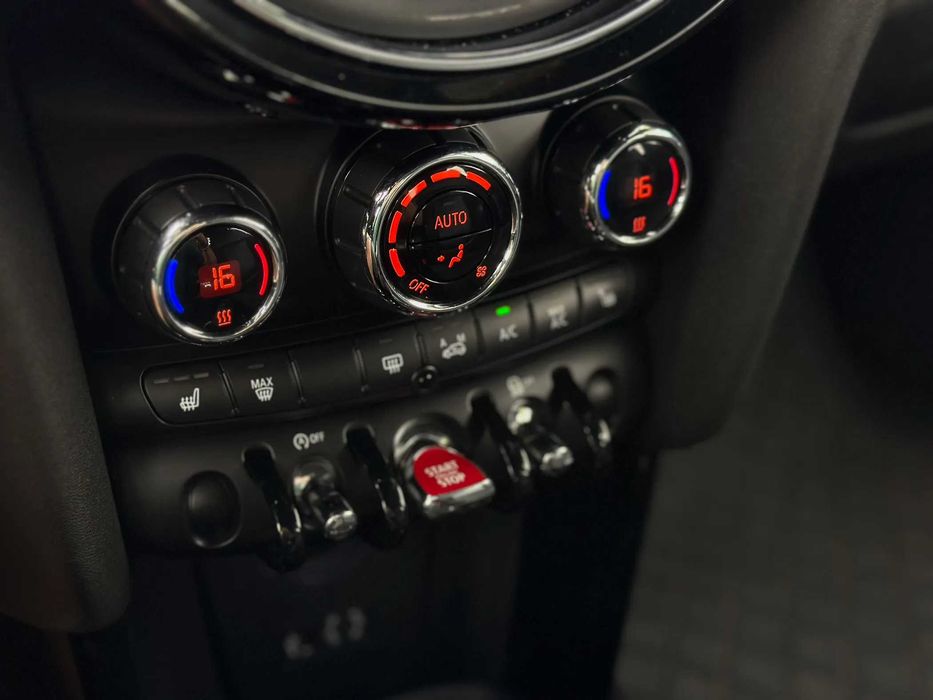 MINI COOPER 1.5 D em Excelente Estado