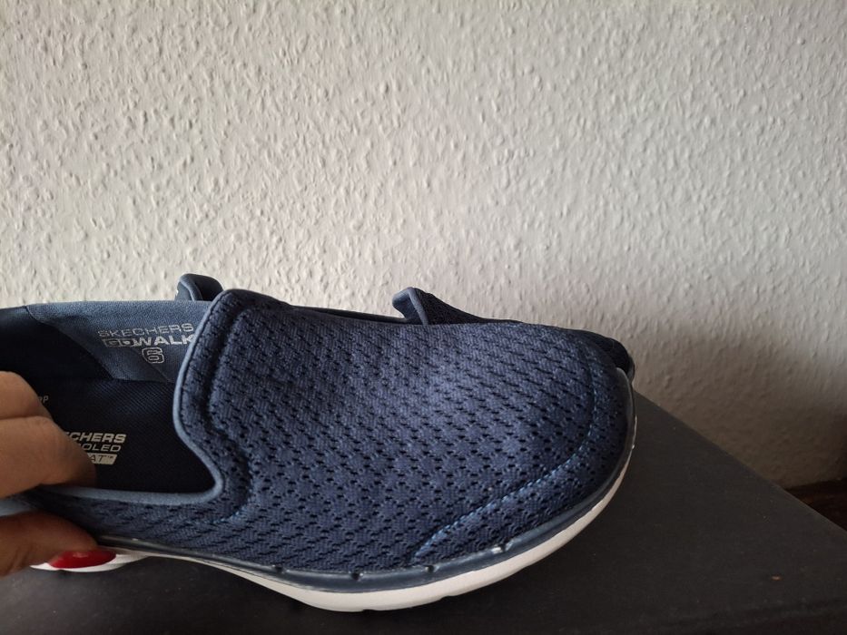 Skechers  GoWalk6  sneakersy damskie 37