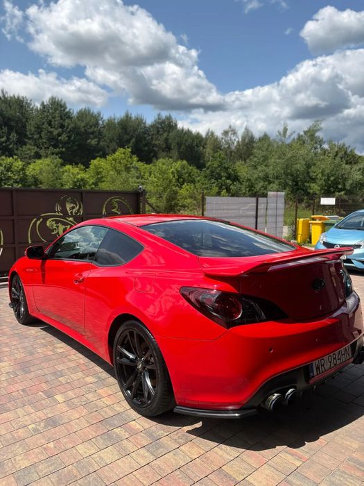 Hyundai Genesis Coupe