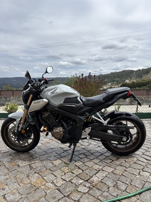 Honda CB650R 2021