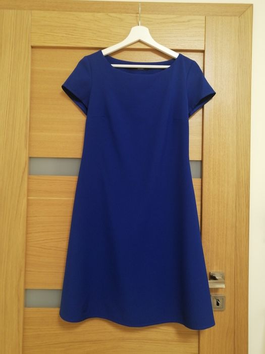 Sukienka wizytowa w rozmiarze 38 M