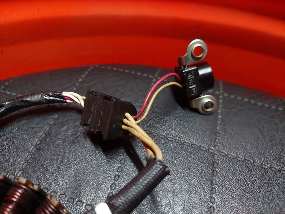 Alternator Yamaha YZF R125 Stator iskrownik uzwojenie  stojan magneto