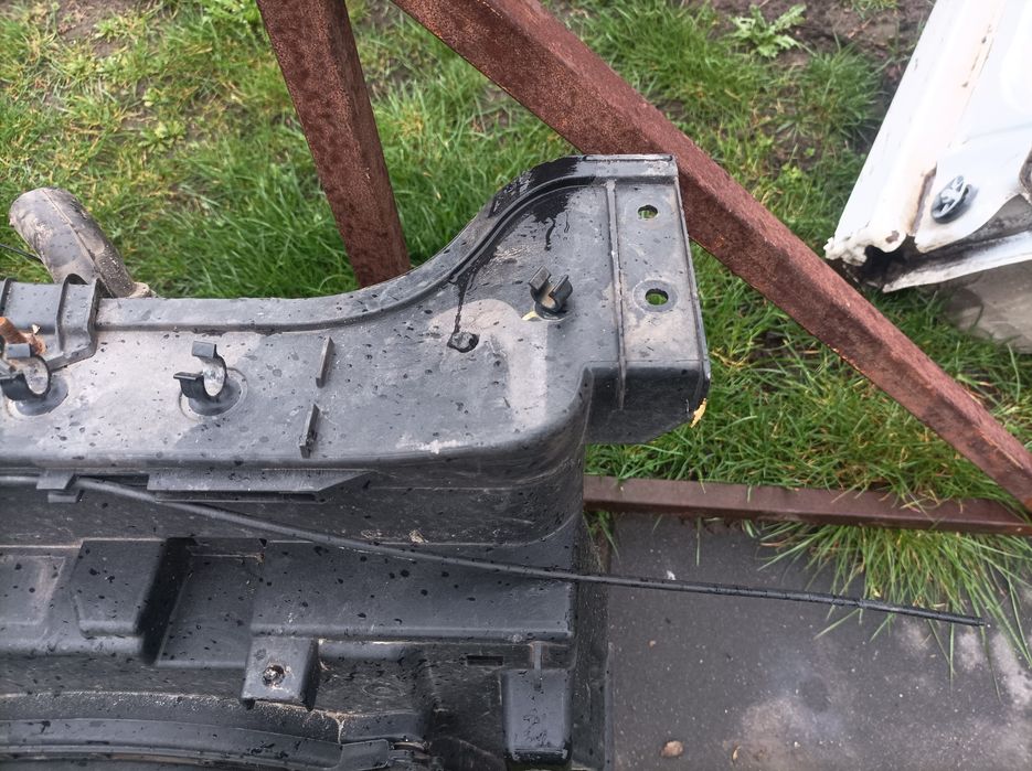 Pas przedni Scudo Expert Jumpy 2007/2016