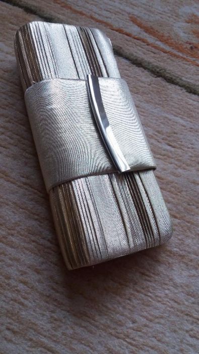 Małe torebeczki ala kopertówki