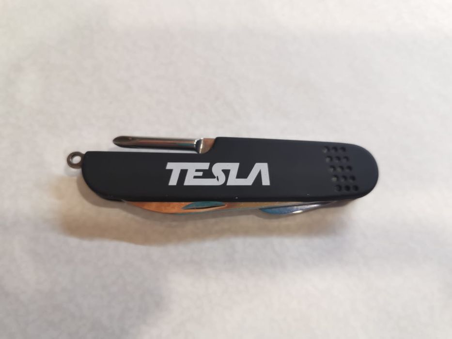 Нож мультитул TESLA