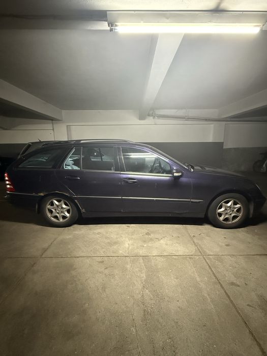 Mercedes-Benz C 200