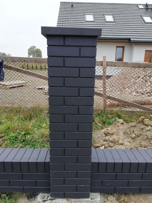 Słupek ogrodzeniowy imitacja klinkieru ala klinkier