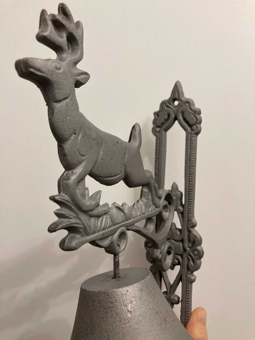 Metalowy dzwonek