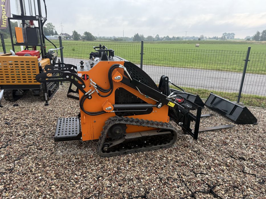 Nowość 2025 MiniŁadowarka SKID STEER SKIDER W-460 Model 2025 frez 4x4