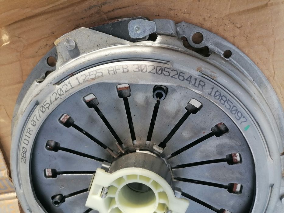 Renault Master 3 lll 2.3 dci Sprzegło tarcz docisk nowe