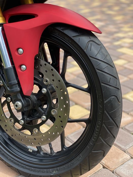 Свіжак з Японії Yamaha R25-2019!
