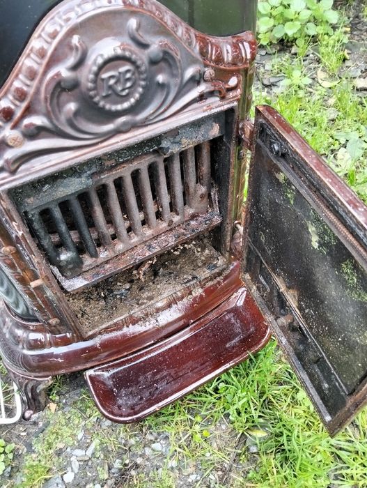 Salamandra para peças