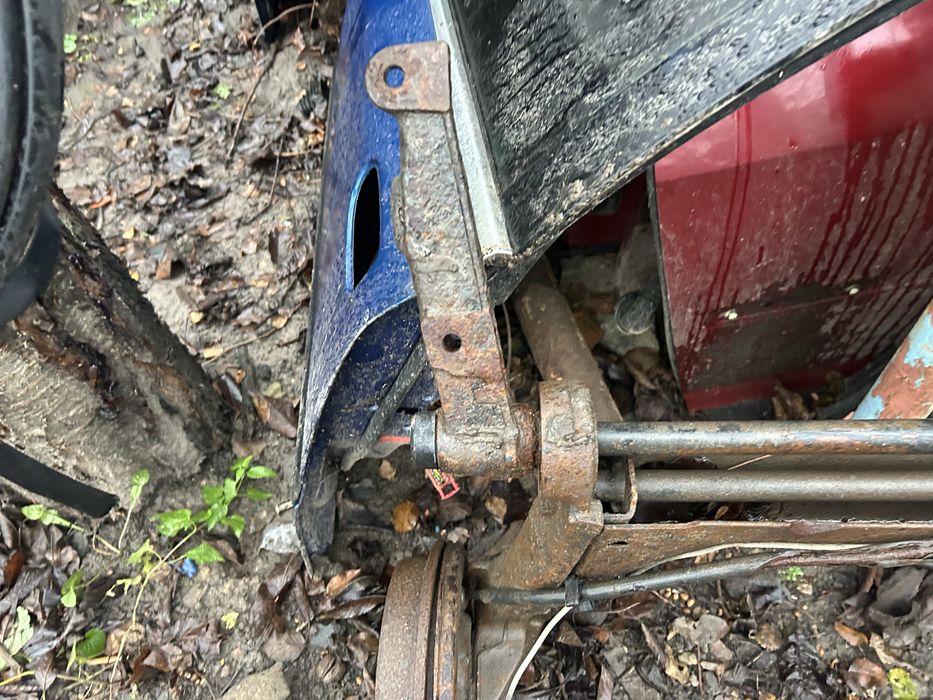 Задня балка Renault Рено 21