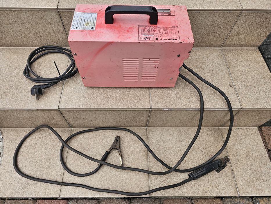 Spawarka elektrodowa TWM-40/140