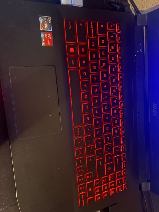 Pc bravo 15 msi