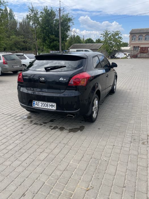 Продам авто Kia Seed