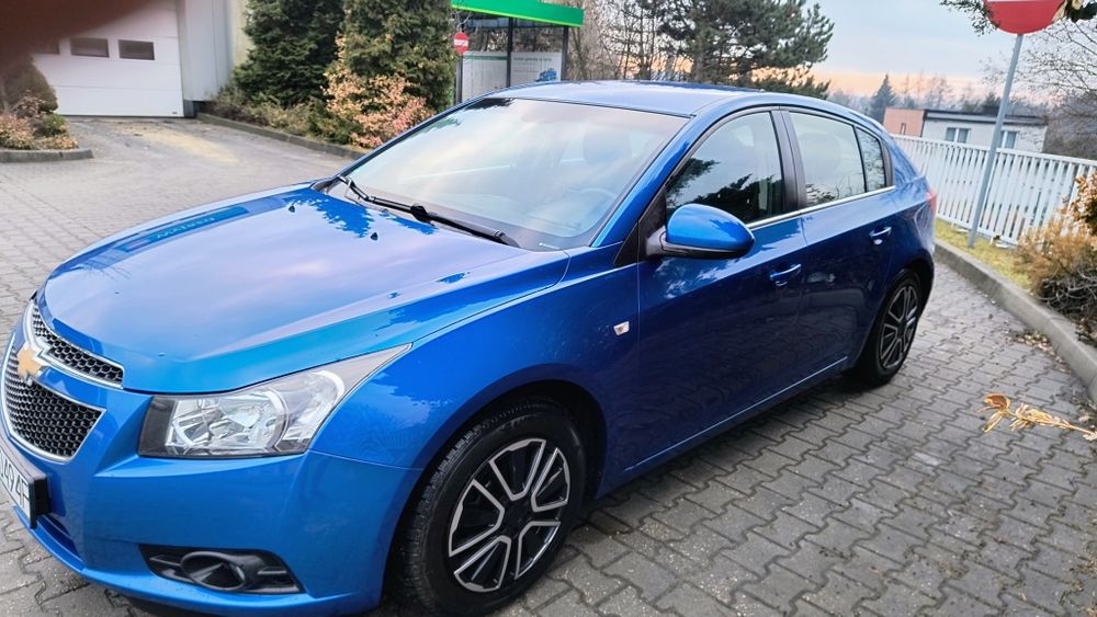 Chewrolet cruze LTZ  1.8 bezyna +LPG