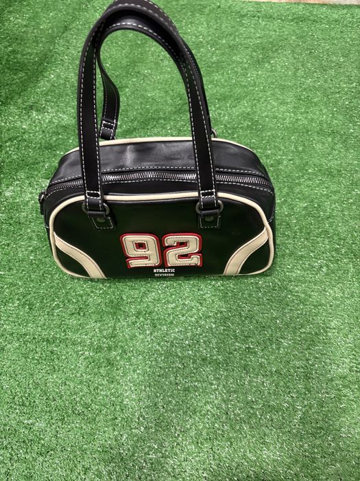 Нова сумка з короткими ручками