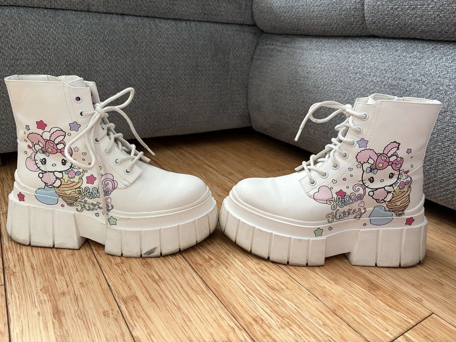 Buty hello kitty Bershka 36