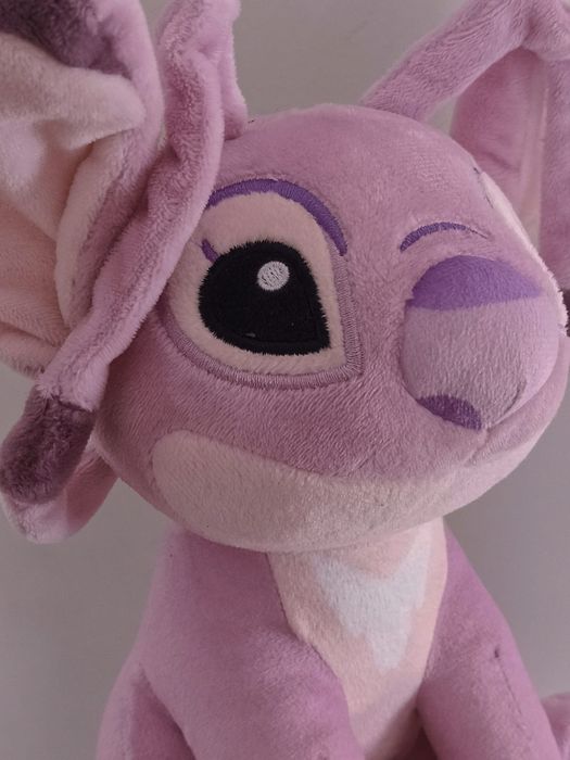 Pelúcia Angel de Lilo & Stitch