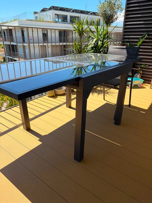 Mesa de jantar extensível (PIAZZA)  135-270cm (Hôma) - Como nova