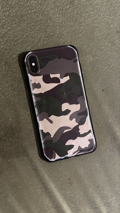 Продам Iphone xs max