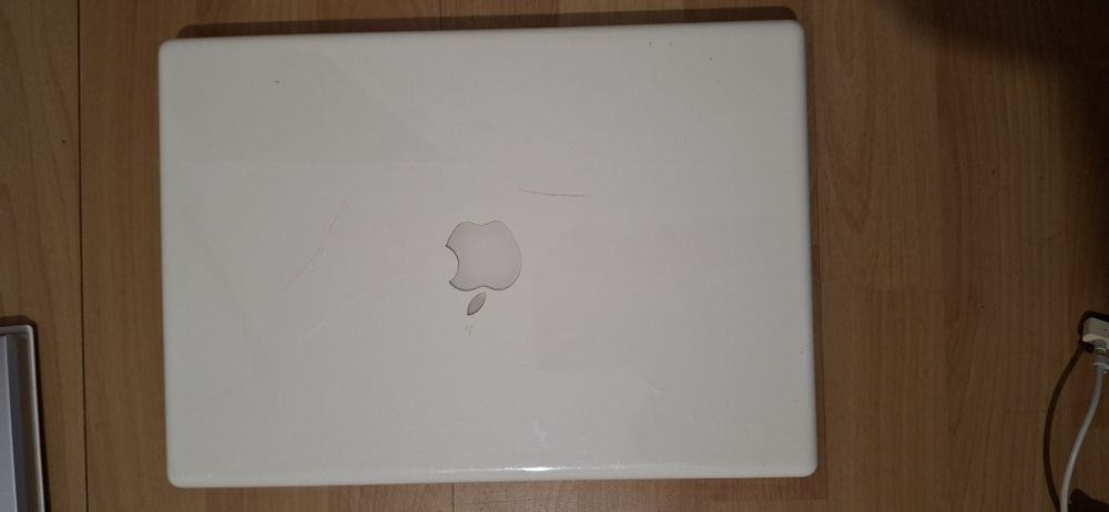 Apple macbook a1181