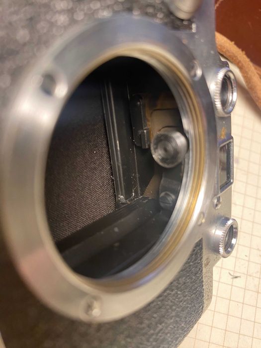 Leica IIIc nr.486460 Summitar 408229 w pokrowcu
