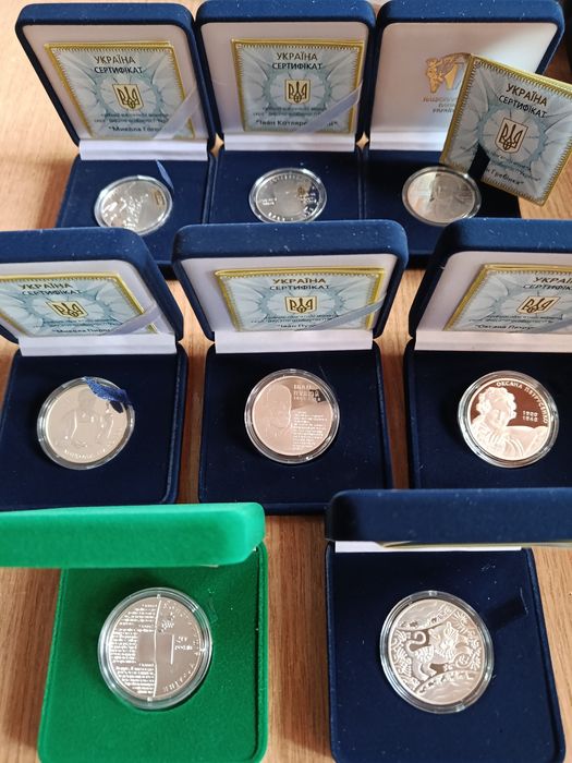Монети НБУ  Срібло 5 гривен 15.55 грама півунції
1/2 унції 1/2 oz 0.5 Oz