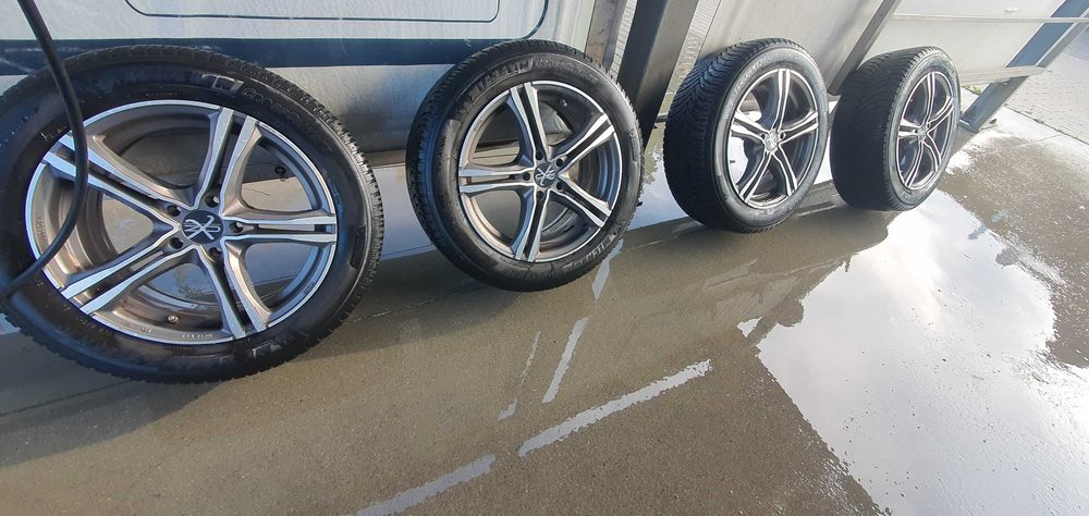 4x Felgi aluminiowe OZ X5B GRAPHITE +  4x Opony Michelin CrossClimate