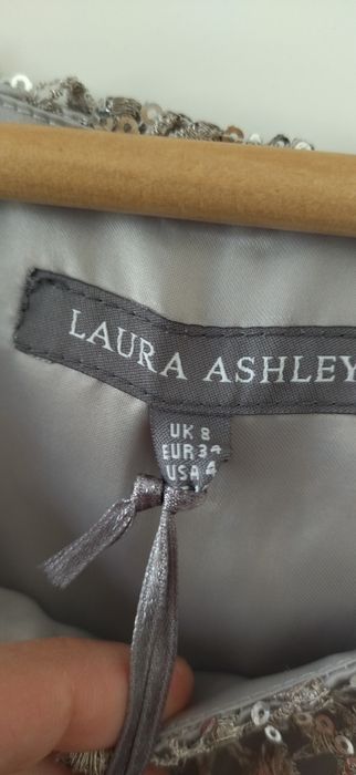 Вечірнє плаття з пайєтками. Laura Ashley.