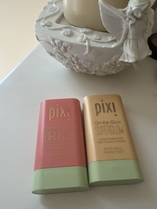 PIXI Glow -Bronzer i Rozswietlacz