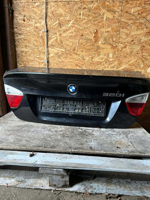 klapa bagaznika bmw e90