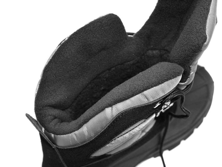 Buty zimowe śniegowce r 43