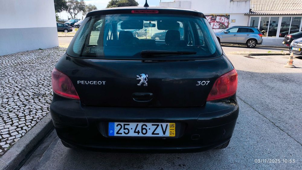 Peugeot 307 1.4 16V AC em muito bom estado geral