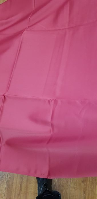 Продам для ресторану скатертини,серветки сервірувальні