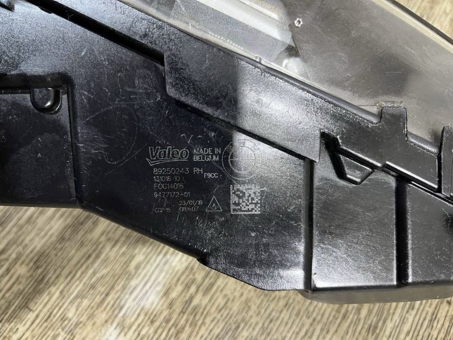 Противотуманка правая BMW 5 G30 G31 / G32 GT ( 2017 - 2020 г. ) Галоген 89250243
