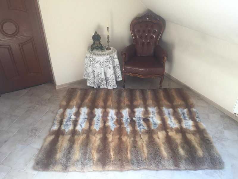 Dywan z lisa rudego uszyty z 20 lisów wymiar 1,5x2,0m