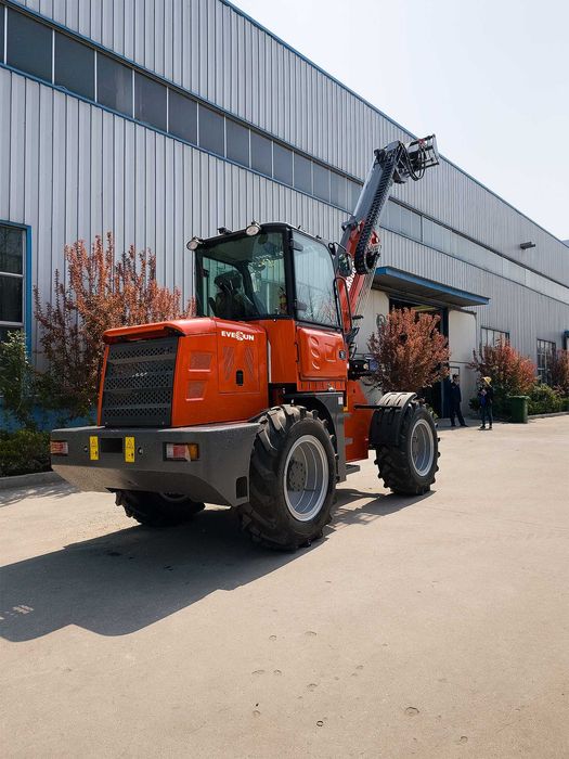 Ładowarka Teleskopowa 6M Udźwig 3000kg ER3060T Full Opcja DEMO