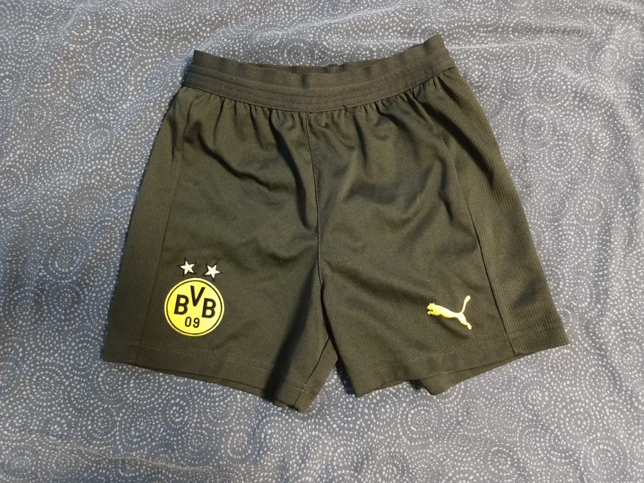 Puma - spodenki rozmiar 128
